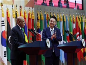 South Korean, African leaders pledge deeper ties, critical mineral development