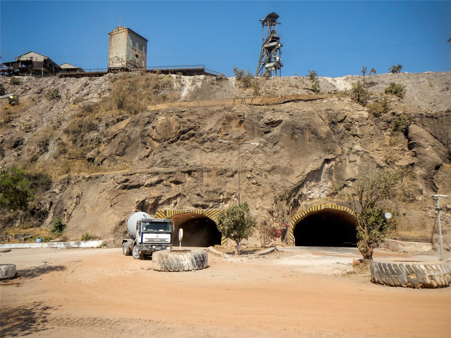 Glencore Congo copper mine hit with €800 million royalty row