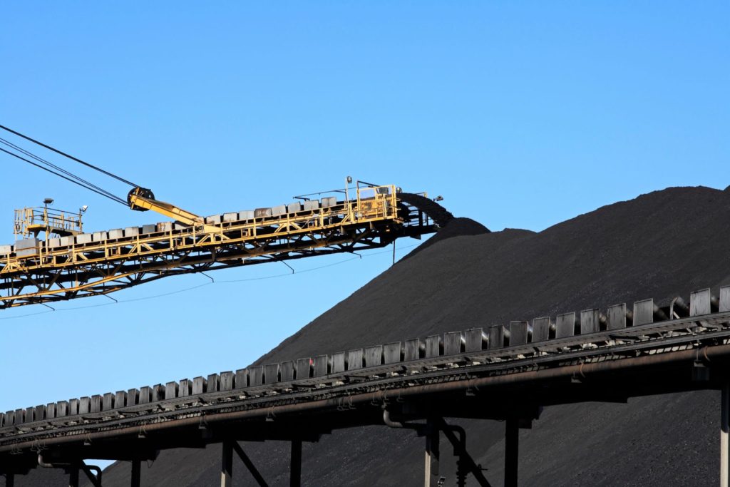 Chinese coal prices slump to year’s low as stimulus disappoints